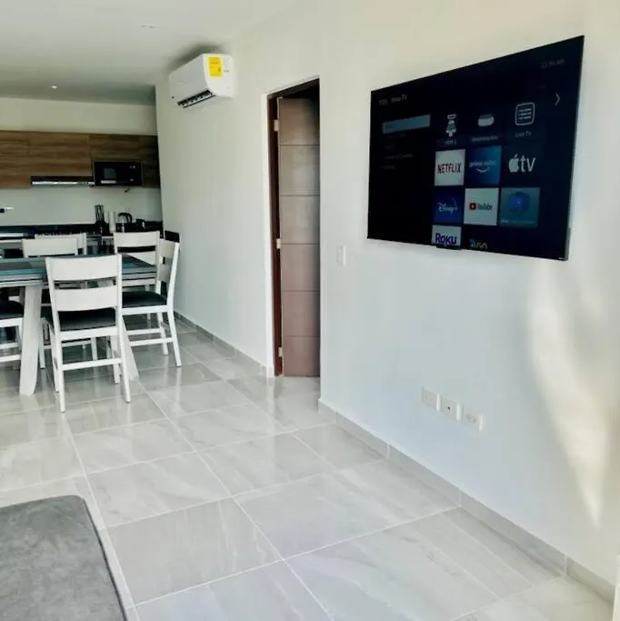 Centric Condo In Gated Community Cancun Mexico